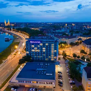 novotel-szeged.szeged-hotels.com/