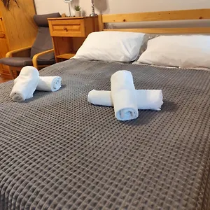  Pensjonat Bazilika Vendeghaz